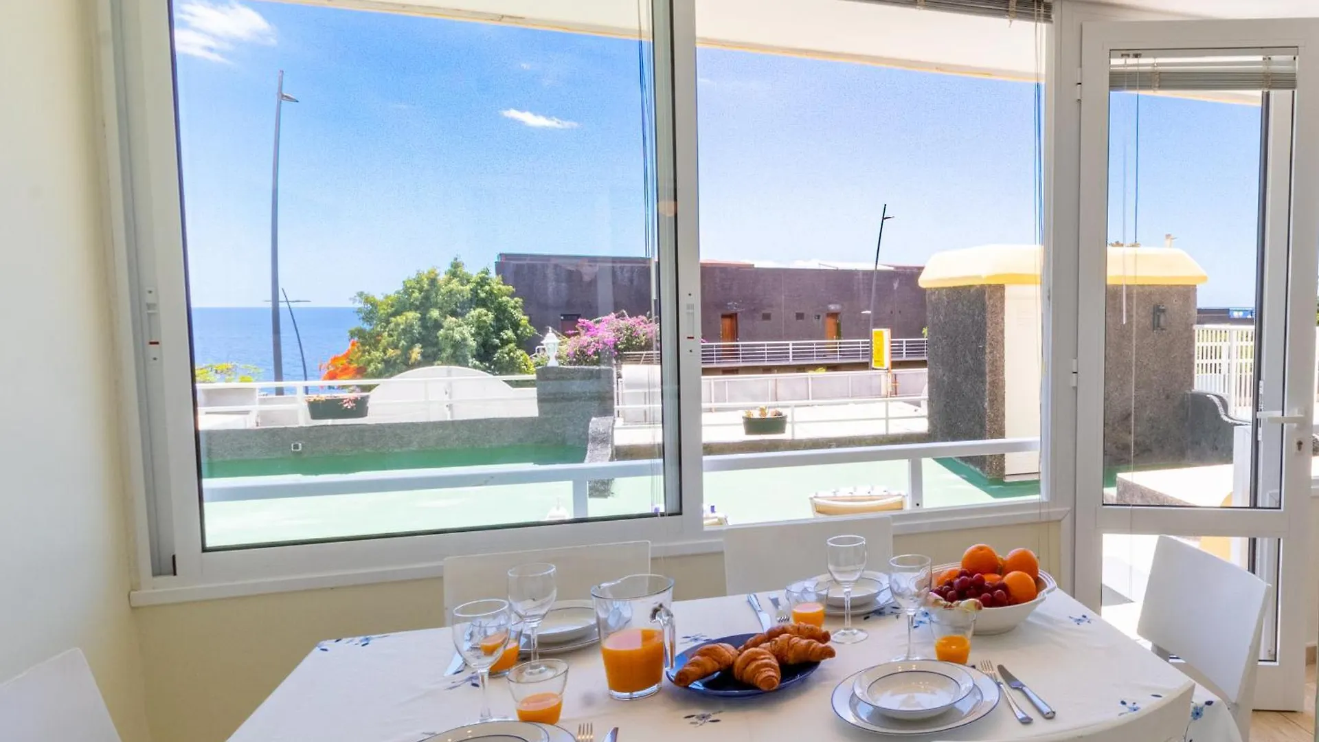 Apartment Bright 2 Bedroom Apt By Dream Homes Tenerife Puerto de Santiago