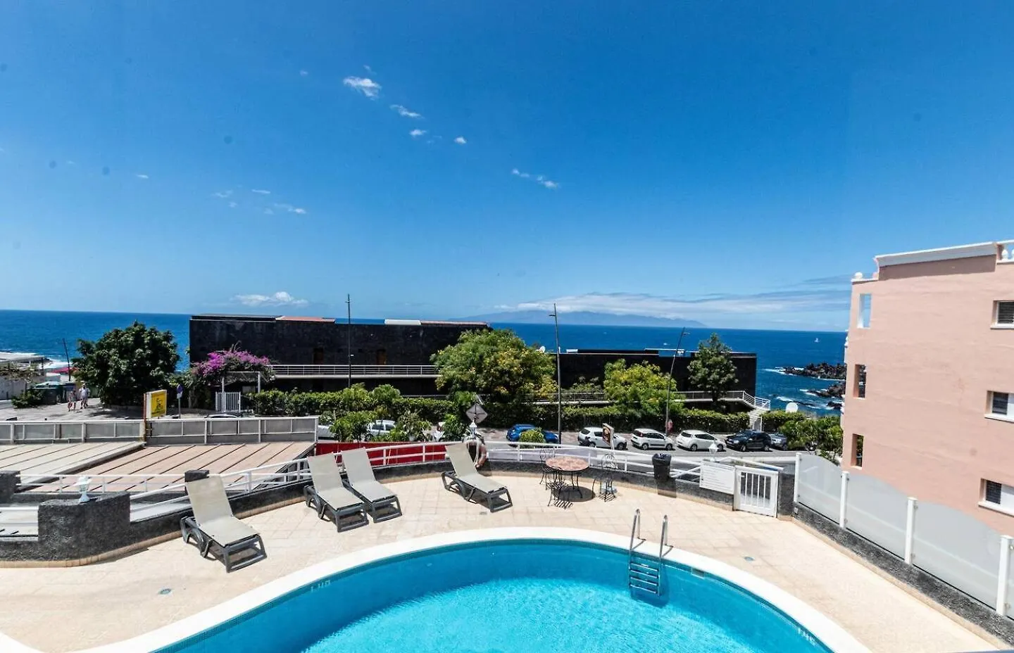 Lägenhet Bright 2 Bedroom Apt By Dream Homes Tenerife Puerto de Santiago